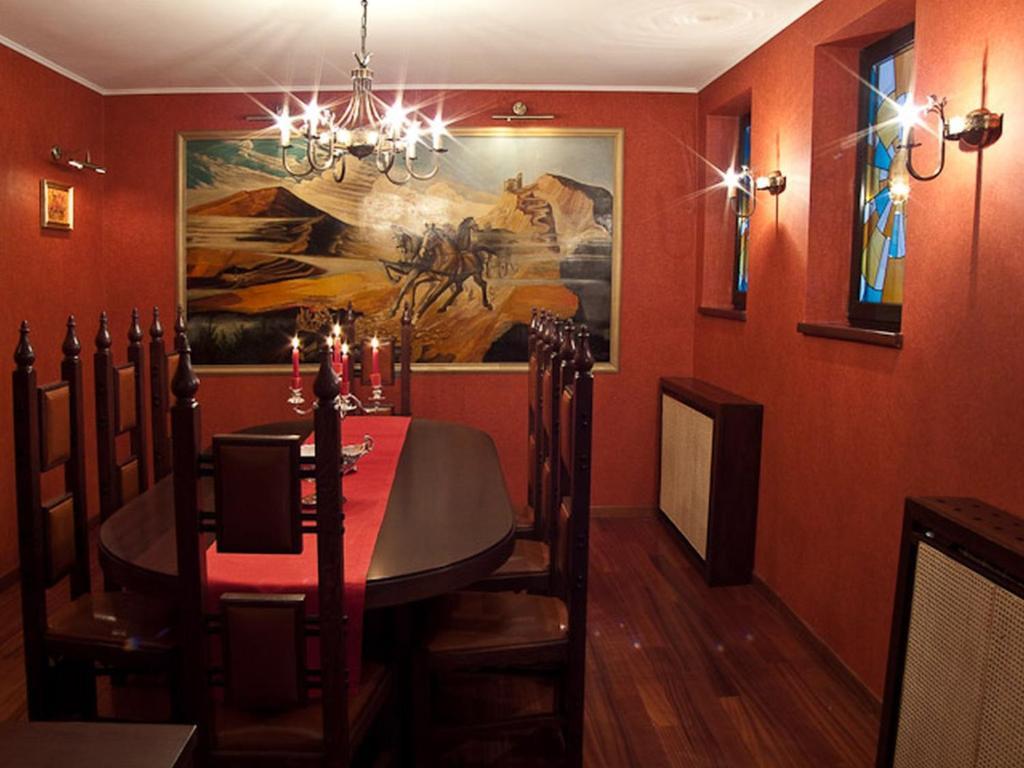 Hotel Castel Dracula П'ятра-Финтинеле Екстер'єр фото